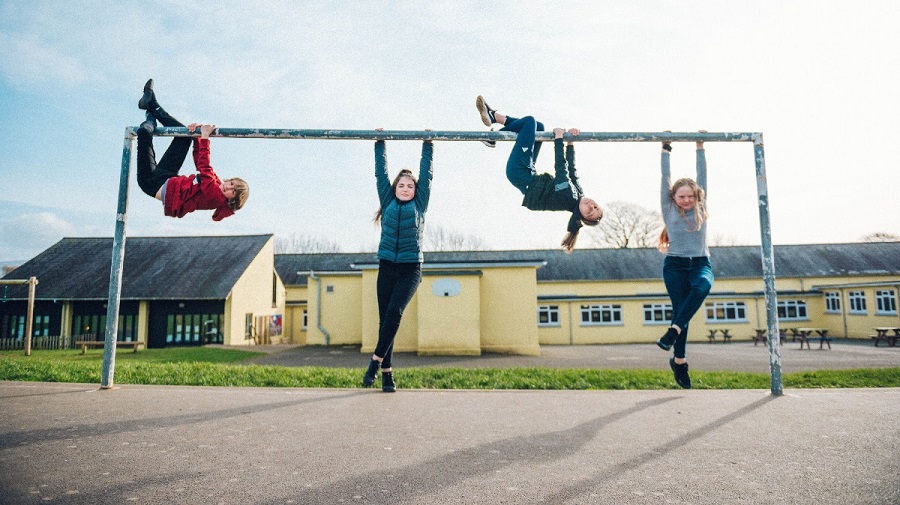 Gwobr Broadcast i Ysgol Maesincla