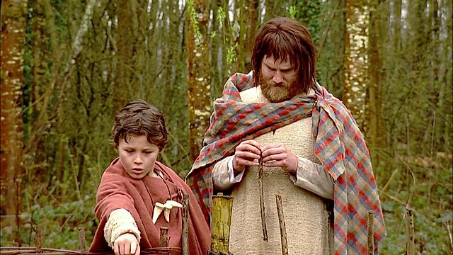 Oes y Celtiaid: Ty Crwn