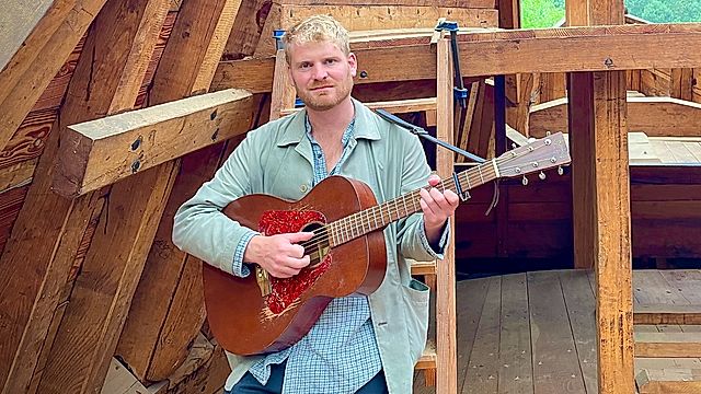 Gwlad y Basg: Gwilym Bowen Rhys