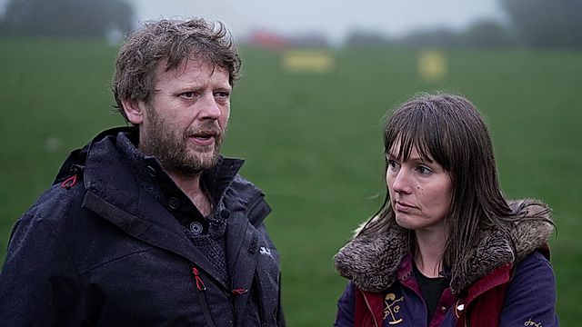 Teulu Shadog: Tymhorau'r Flwyddyn