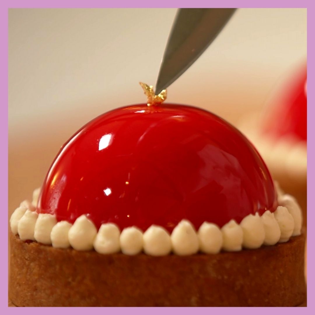 Bakewell Ceirios a Tarragon