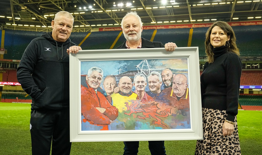 "Diolch Warren," – a gift from S4C to our departing coach