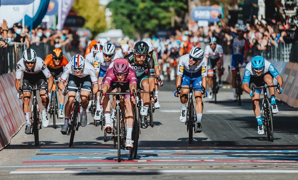 Dilynwch bob cymal o Giro d’Italia 2021 ar S4C